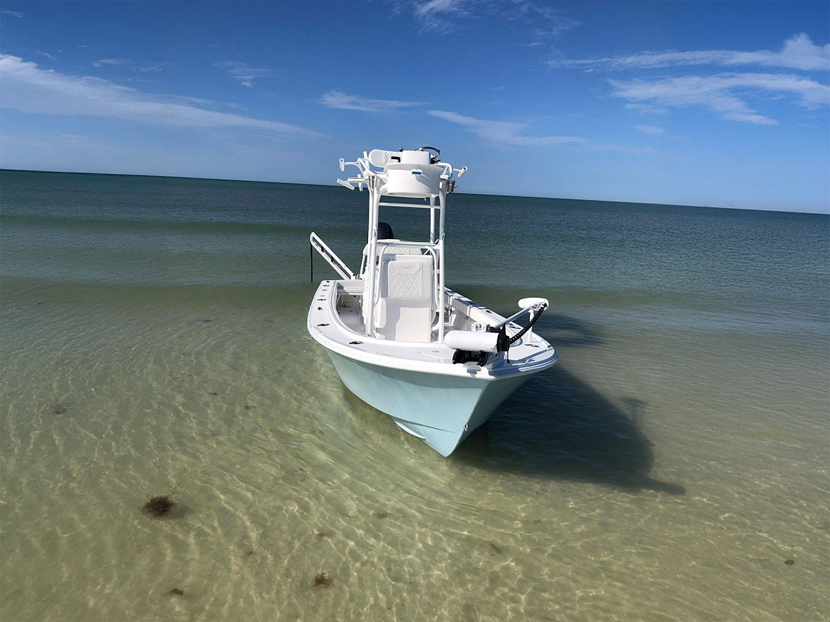 23 Dorado SE Custom Fishing Boat - Dorado Boats