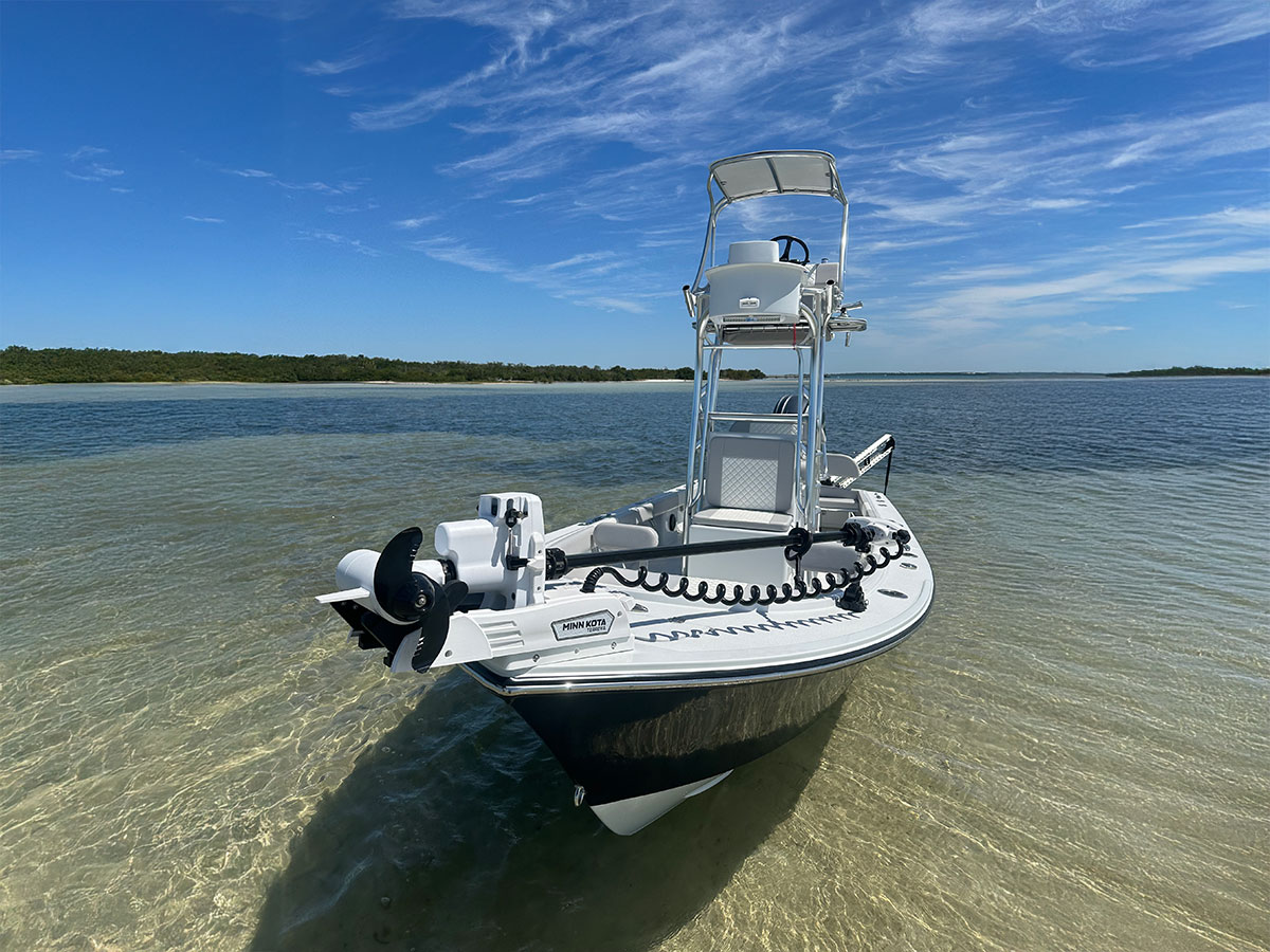 23 Dorado SE Custom Fishing Boat - Dorado Boats