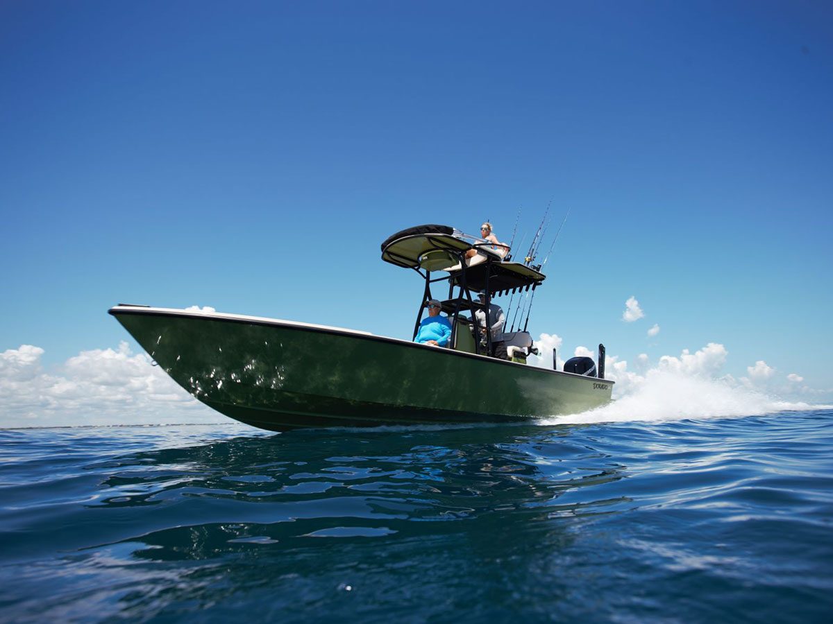 25 Dorado Flat Deck Custom Fishing Boat - Dorado Boats