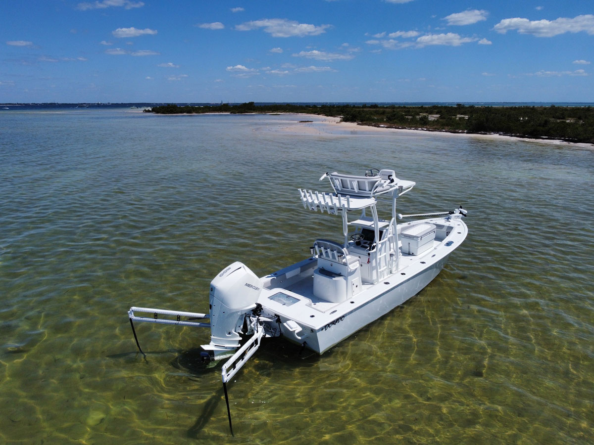 25 Dorado Flat Deck Custom Fishing Boat - Dorado Boats